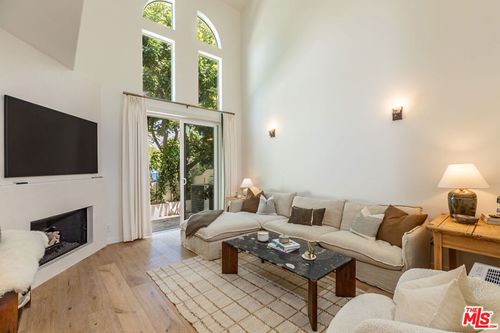 unit-102-6485 Zuma View Pl, Malibu, CA, 90265-4481 | Card Image