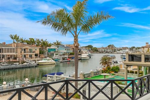 16201 Santa Barbara Ln, Huntington Beach, CA, 92649 | Card Image