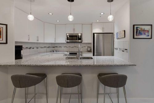 109-32 Varsity Estates Cir Nw, Calgary, AB, T3A2Y1 | Card Image