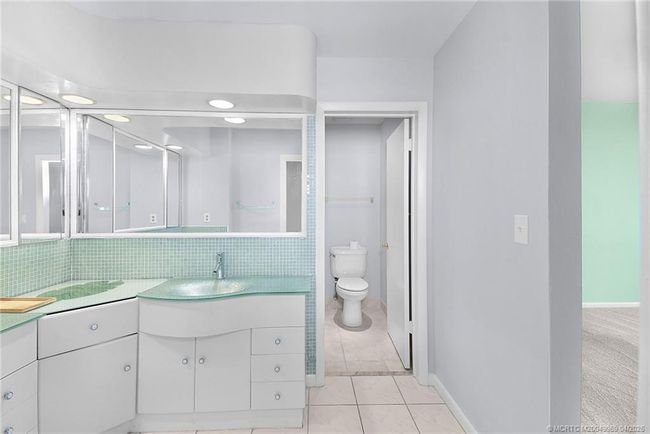 APT-1604 - 9900 S Ocean Dr, Condo with 2 bedrooms, 2 bathrooms and null parking in Jensen Beach FL | Image 27