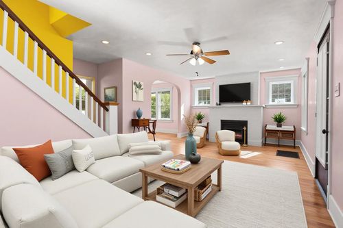 314 John St, Champaign, IL, 61820-5126 | Card Image