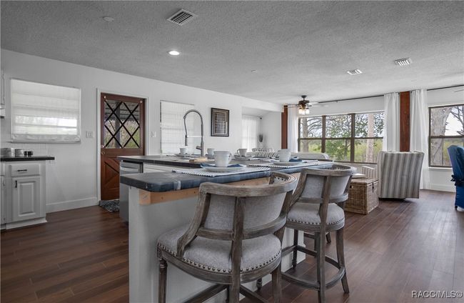 5463 S Withlapopka Dr, House other with 3 bedrooms, 3 bathrooms and 2 parking in FLORAL CITY FL | Image 8