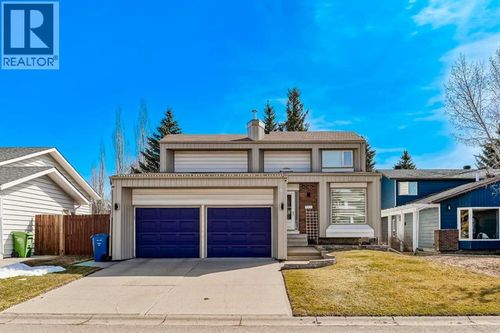 28 Deercross Way Se, Calgary, AB, T2J6E3 | Card Image