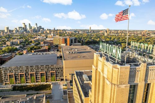 unit-1003-2929 Chicago Ave, Minneapolis, MN, 55407-4325 | Card Image