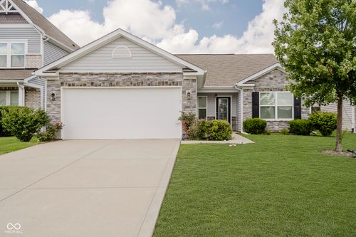 5792 Waterstone Way, Whitestown, IN, 46075-9001 | Card Image