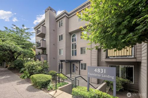 103-4831 Fauntleroy Way Sw, Seattle, WA, 98116-4562 | Card Image