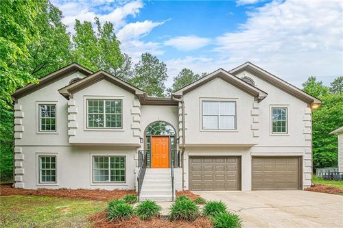 9713 Whitetail Rd, Douglasville, GA, 30135-2484 | Card Image