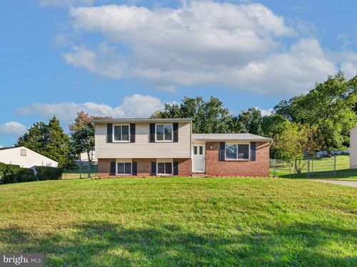 6601 Killarney St, CLINTON, MD, 20735-3826 | Card Image