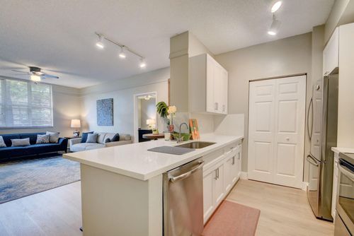 apt-105-780 S Sapodilla Ave, West Palm Beach, FL, 33401-4160 | Card Image