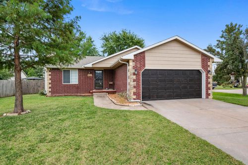 1509 W 4th St, Haysville, KS, 67060-1937 | Card Image