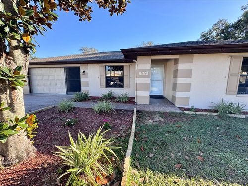 7186 Lexington Cir, Brooksville, FL, 34602-7512 | Card Image