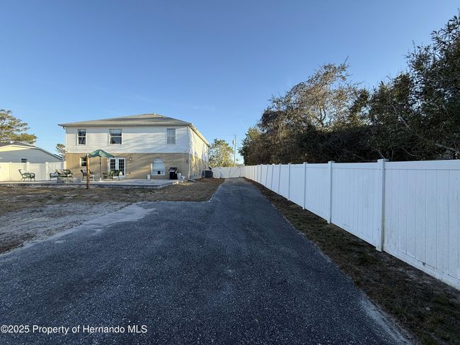 6113 Freeport Dr, House other with 4 bedrooms, 3 bathrooms and null parking in SPRING HILL FL | Image 63