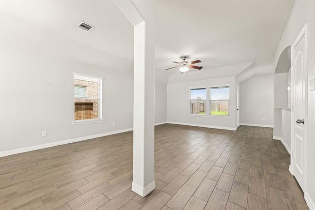 3010 Lockeridge Village Dr, House other with 3 bedrooms, 2 bathrooms and 2 parking in Spring TX | Image 8
