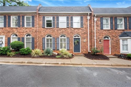 7206 Saint Charles Sq, Roswell, GA, 30075-3857 | Card Image