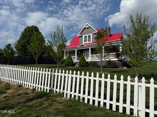 305 Texas Ave, Bristol, VA, 24201-4986 | Card Image