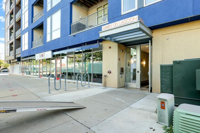 35-print-1211 Lagoon Ave #411, Minneapolis-35.jpg | Image 17