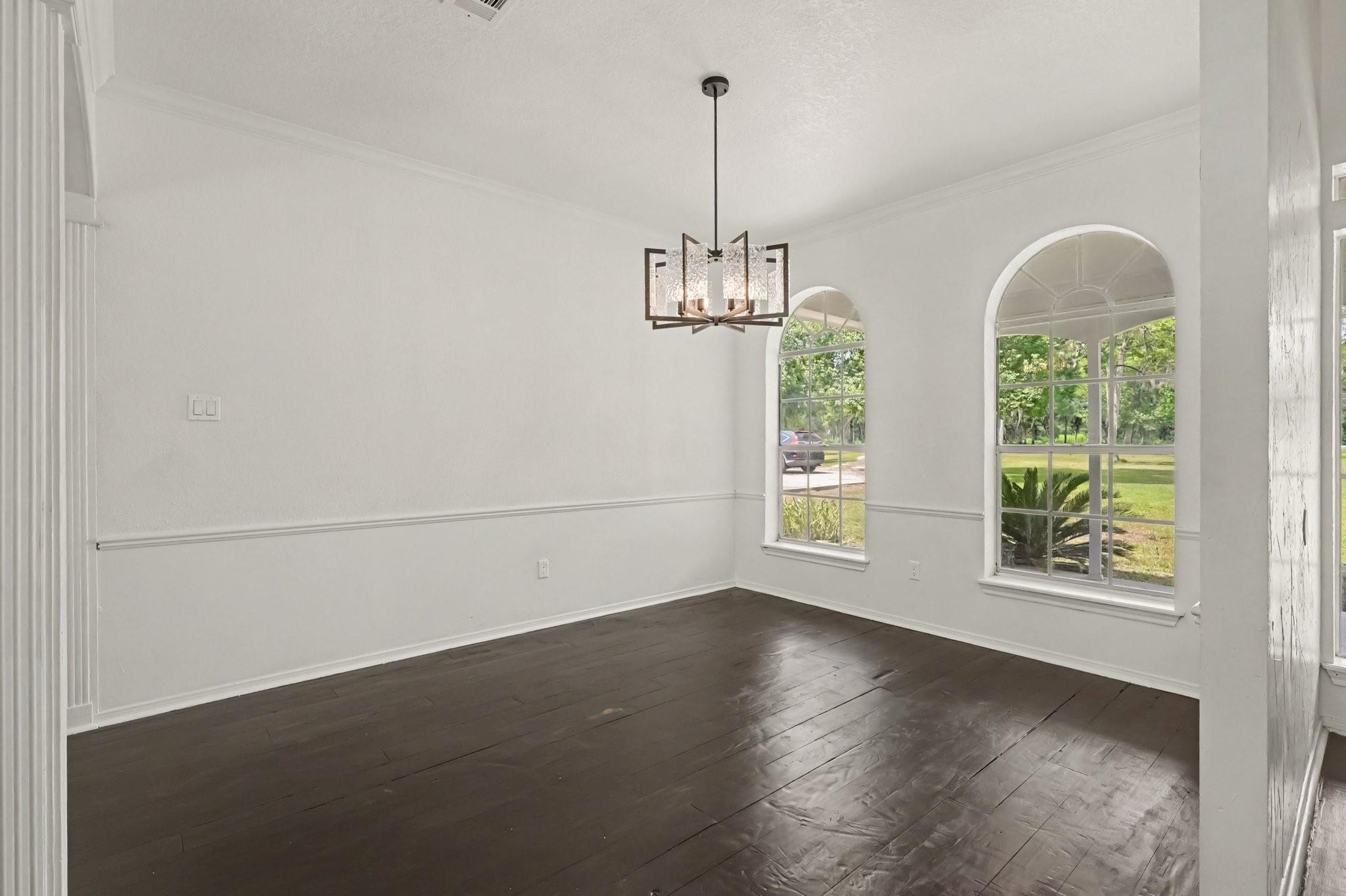 Residential Lease in Sweeny 4