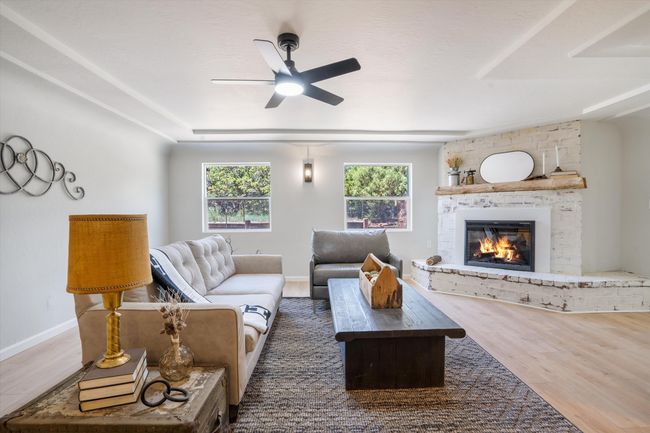 7 Corte De Canoncito, House other with 5 bedrooms, 4 bathrooms and null parking in Cedar Crest NM | Image 39