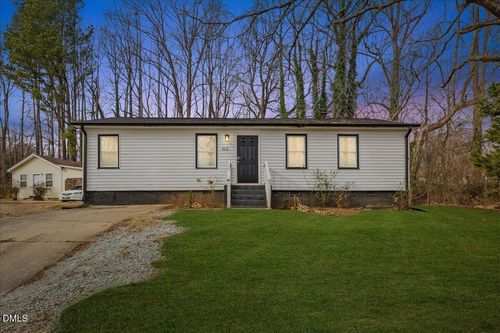 513 Broad St, Roxboro, NC, 27573-4736 | Card Image