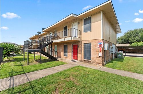 43-3316 Burke Rd, Pasadena, TX, 77504-1813 | Card Image