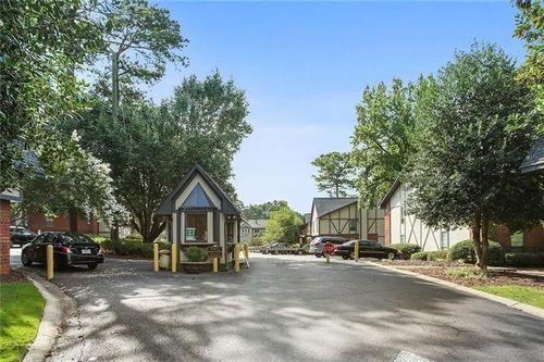 k6-6851 Roswell Rd, Atlanta, GA, 30328-2431 | Card Image
