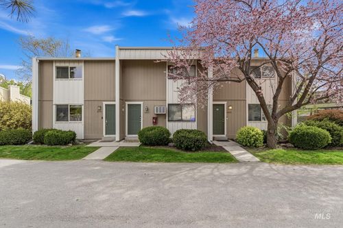 4847 W Targee St, Boise, ID, 83705-3656 | Card Image