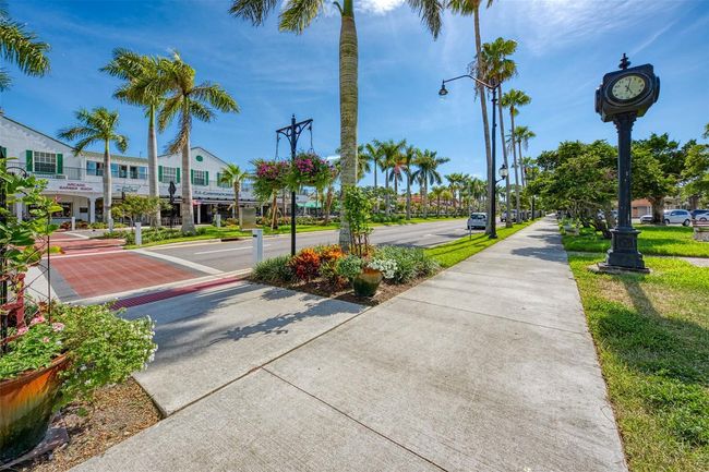 APT-5 - 927 Capri Isles Blvd, Condo with 2 bedrooms, 2 bathrooms and null parking in VENICE FL | Image 41