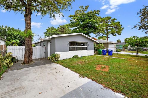 2779 Nw 9th Pl, Fort Lauderdale, FL, 33311-6670 | Card Image