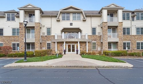 265 Victoria Dr, Bridgewater, NJ, 08807-1287 | Card Image