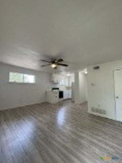 apt-3-414 E Dunn Ave, Killeen, TX, 76541-3510 | Card Image