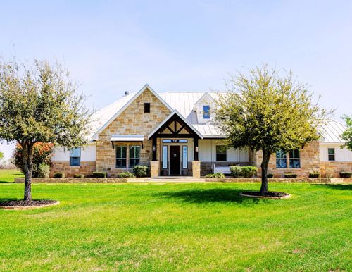 1980 County Road 361, La Vernia, TX, 78121-4617 | Card Image