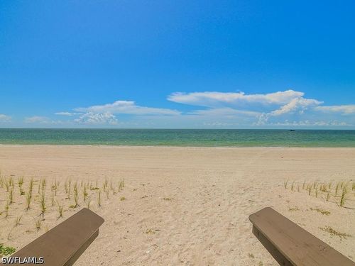 304-8473 Bay Colony Dr, NAPLES, FL, 34108-0708 | Card Image
