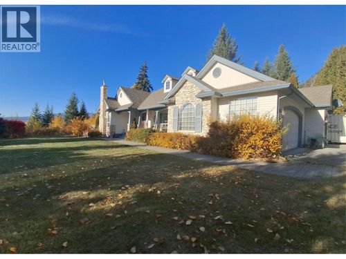 3267 Roncastle Rd, Blind Bay, BC, V0E1H1 | Card Image