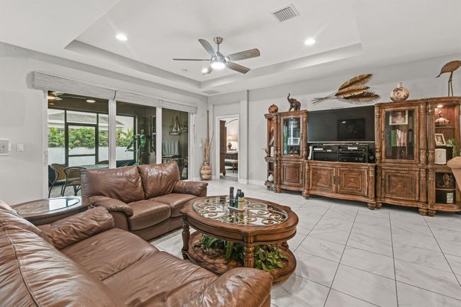 1277 Leonardo Cir, House other with 3 bedrooms, 2 bathrooms and null parking in Port Saint Lucie FL | Image 10