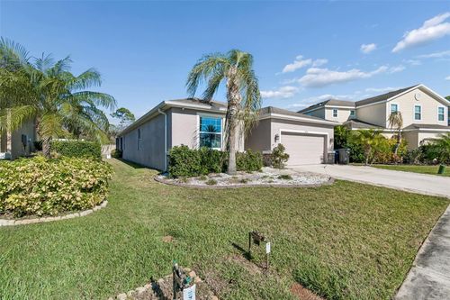 7432 47th Avenue Cir E, BRADENTON, FL, 34203-8932 | Card Image