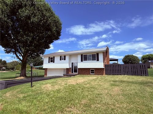 62 Dotson Dr, Millwood, WV, 25262-8534 | Card Image