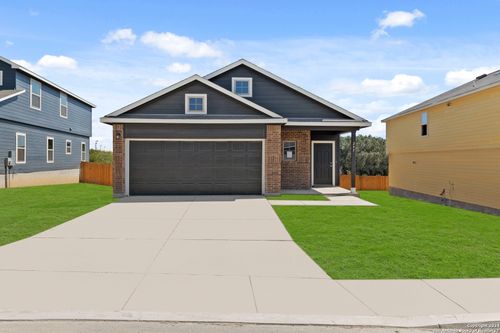297 Gathering Dr, San Antonio, TX, 78253-7215 | Card Image