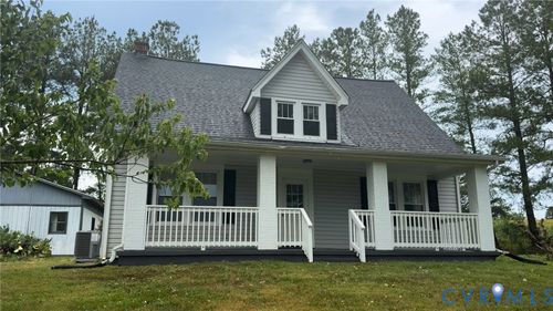 1501 N Main St, Gretna, VA, 24557-4007 | Card Image
