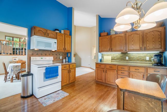 4129 Birch Crest Ln, House other with 4 bedrooms, 3 bathrooms and null parking in Eau Claire WI | Image 11