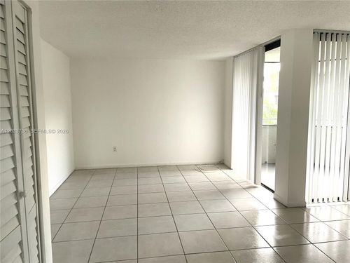 e405-8255 Sw 152nd Ave, Miami, FL, 33193-4068 | Card Image
