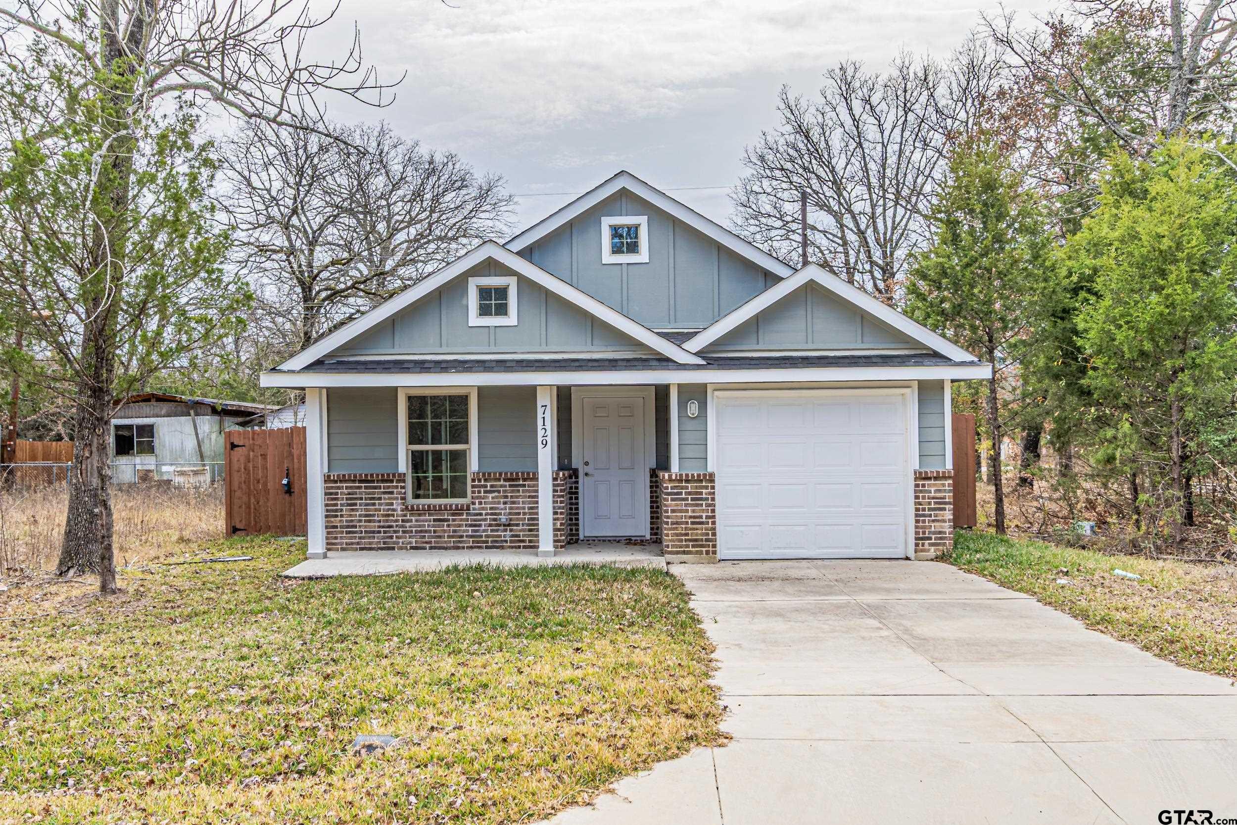 Residential in Mabank
