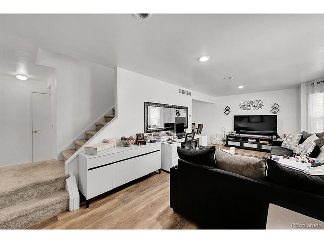 4848 S Pitkin Way, House other with 3 bedrooms, 3 bathrooms and null parking in Aurora CO | Image 4