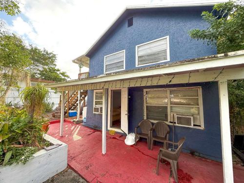 920 Selkirk St, West Palm Beach, FL, 33405-3055 | Card Image