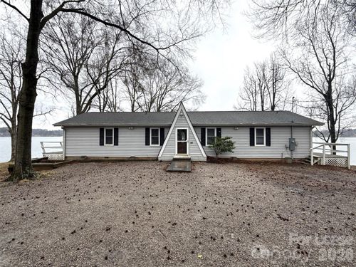 3628 Brooks Ln, Terrell, NC, 28682-9708 | Card Image