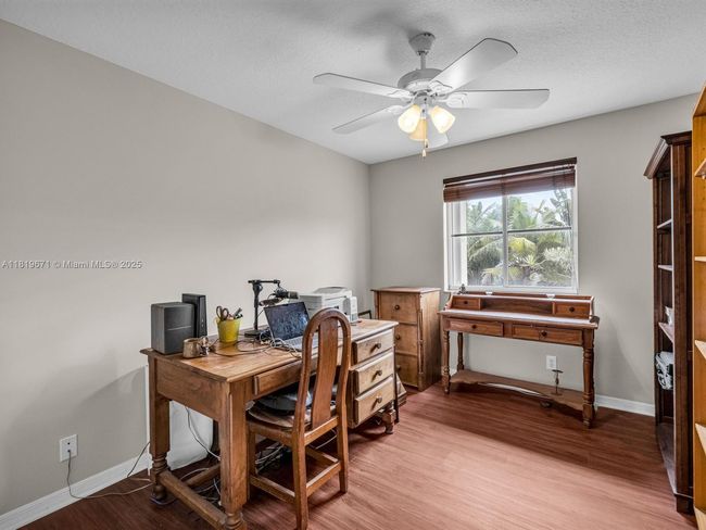 4209 Pinewood Ln, House other with 5 bedrooms, 4 bathrooms and null parking in Weston FL | Image 30