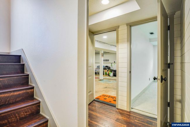 241 Silver Loop, House other with 4 bedrooms, 3 bathrooms and null parking in Silverton OR | Image 30
