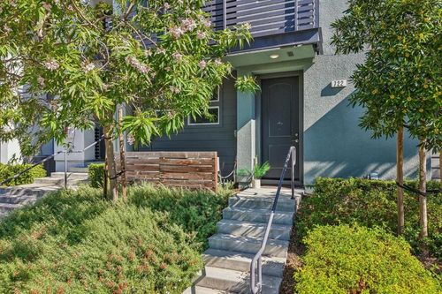 722 Garden St, Milpitas, CA, 95035-5047 | Card Image
