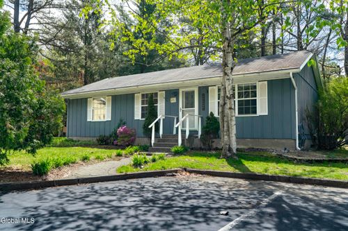 29 Quail Ct, Saratoga Springs, NY, 12866-5763 | Card Image