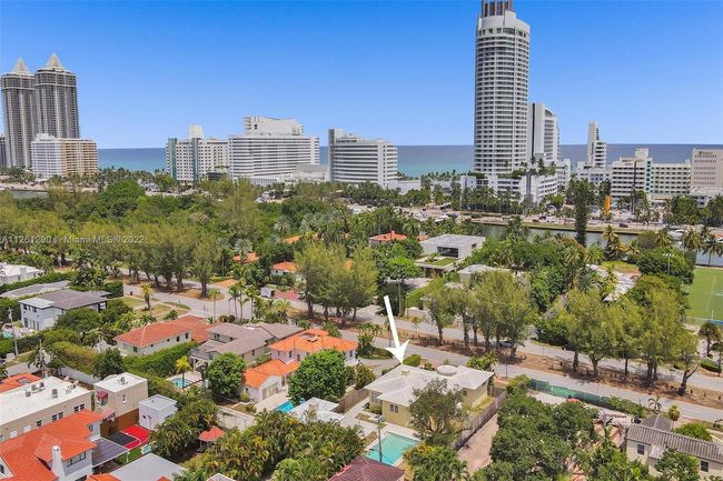 4340 Pine Tree Dr, House other with 5 bedrooms, 5 bathrooms and null parking in Miami Beach FL | Image 40