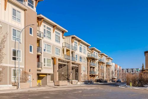 102-707 4 Street Ne, Calgary, AB, T2E2L3 | Card Image